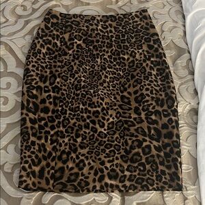 White House Black Market Black and Tan Skirt